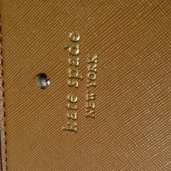 Kate Spade New York Wristlet Staci - Picture 2 of 8